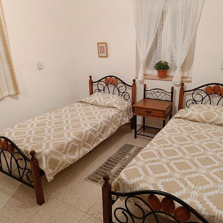 The Grapevine Guest House Paphos Exterior foto